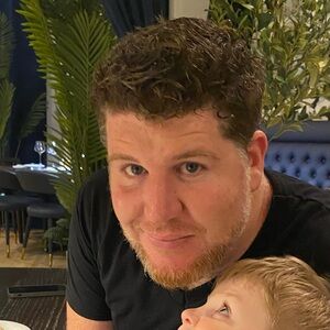 Meet your Posher, Adam